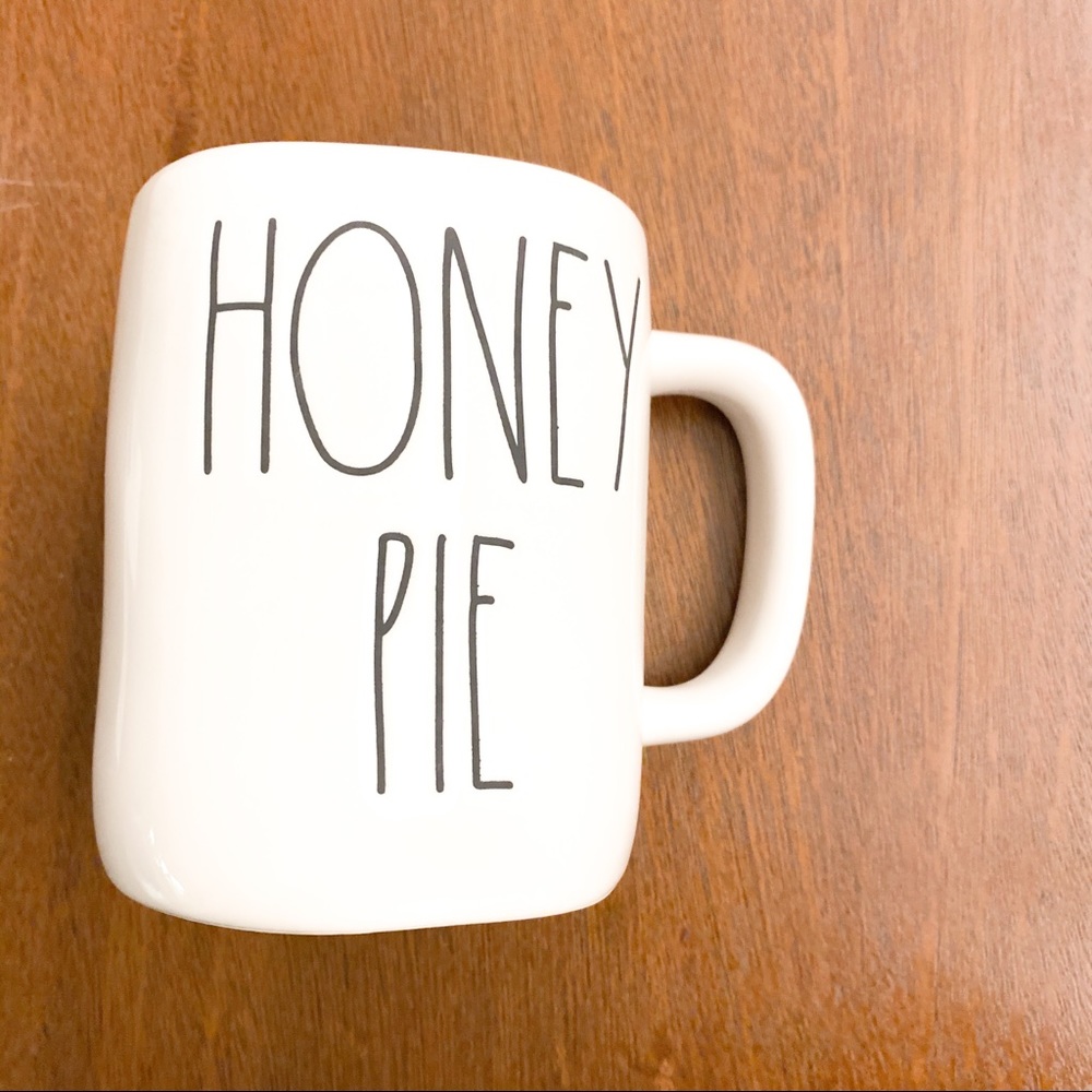 2/$25 MUG SALE Rae Dunn Honey Pie Mug